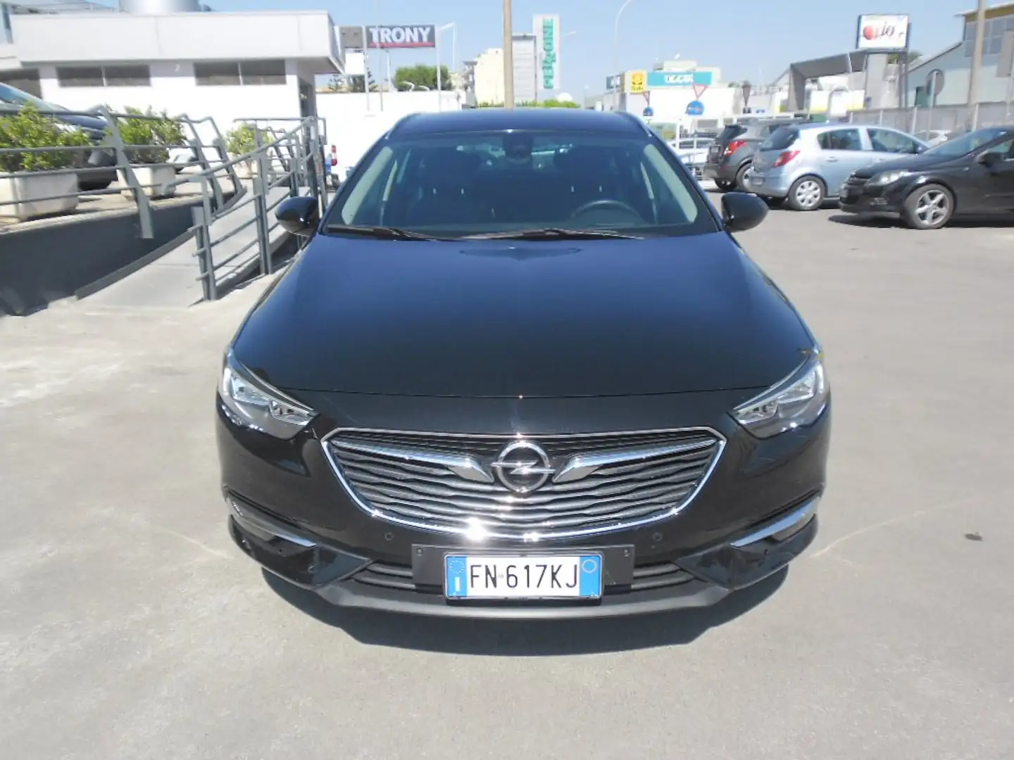 Opel Insignia 2.0 Cdti 170 Cv ST Innovation  (Sede di Taranto) Nero - 2