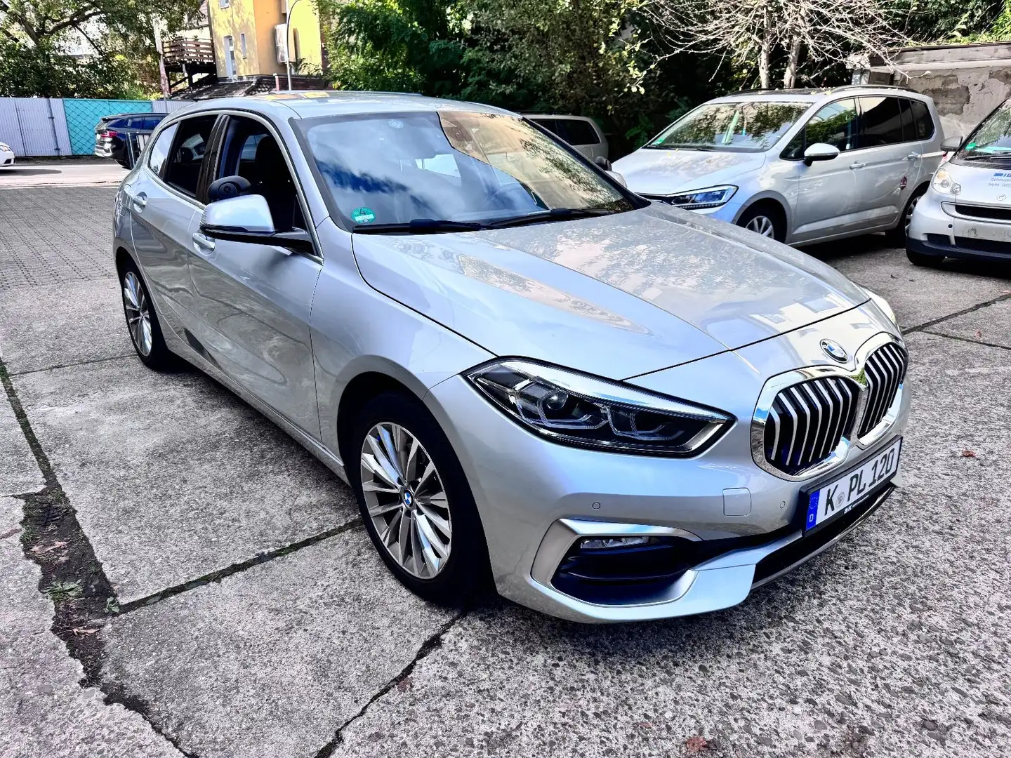 BMW 116 d Luxury Line Fahrschule Veigel Doppelpedale Silber - 1