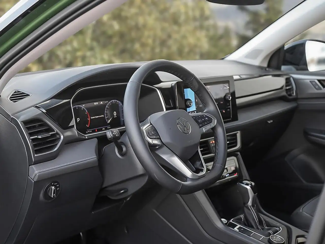 Volkswagen Taos снимка Volkswagen Taos