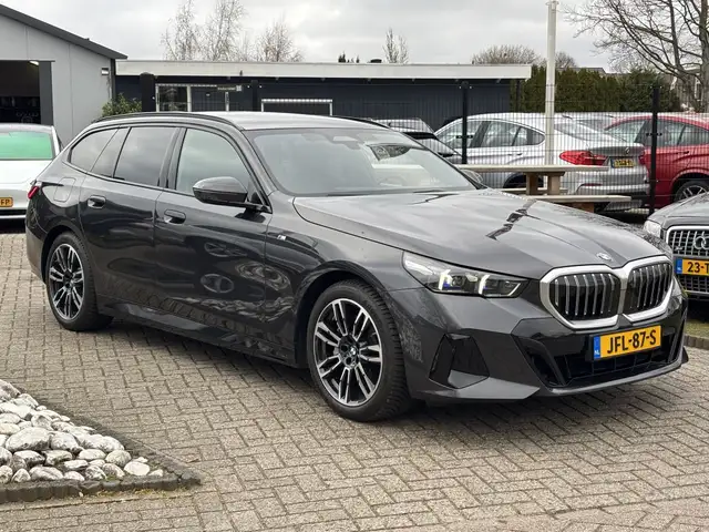 BMW 5 Series view 2