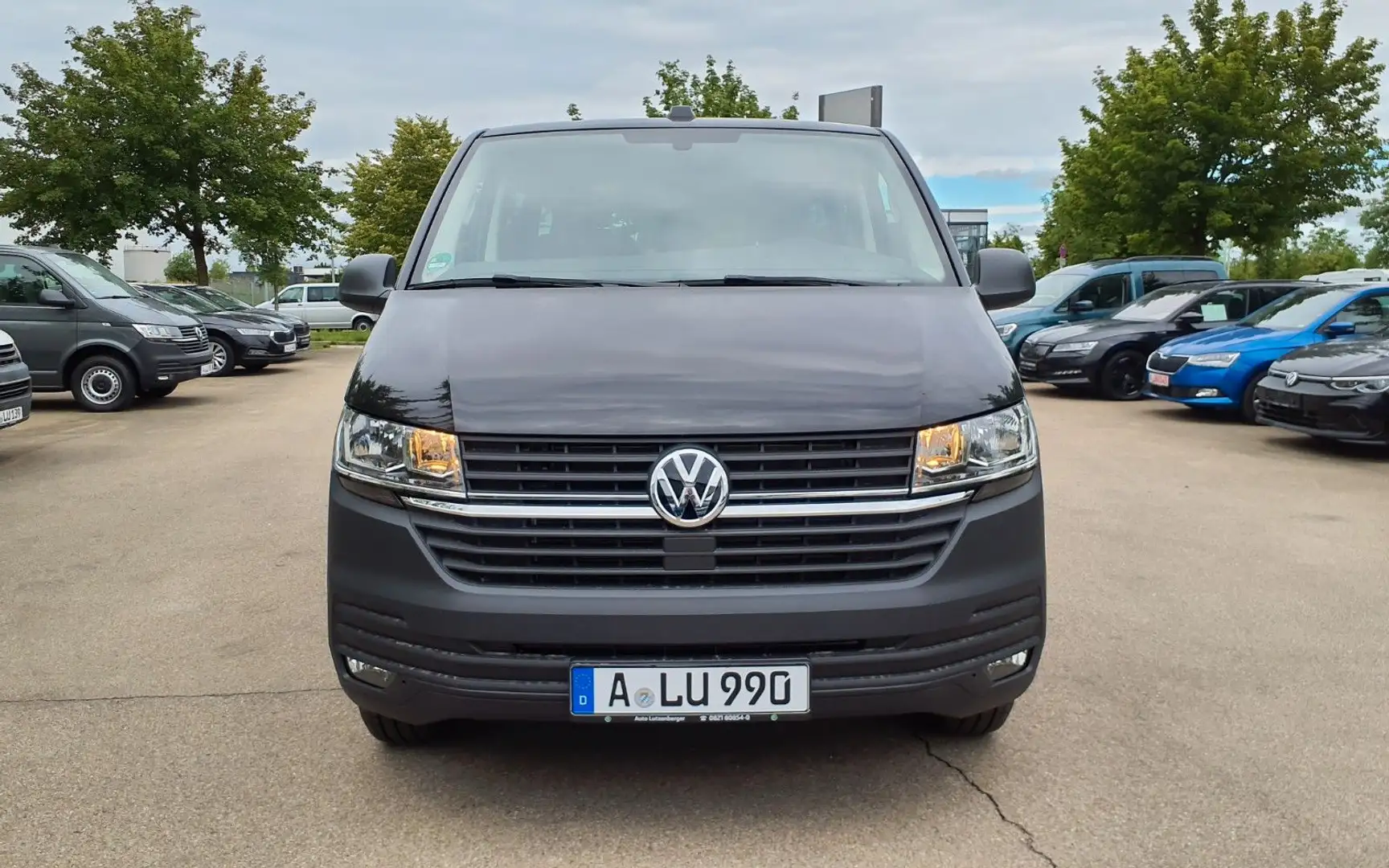 Volkswagen T6 Kombi T6.1 Kombi Lang 2.0 TDI  DSG Kamera, Navi, AHK Fekete - 2