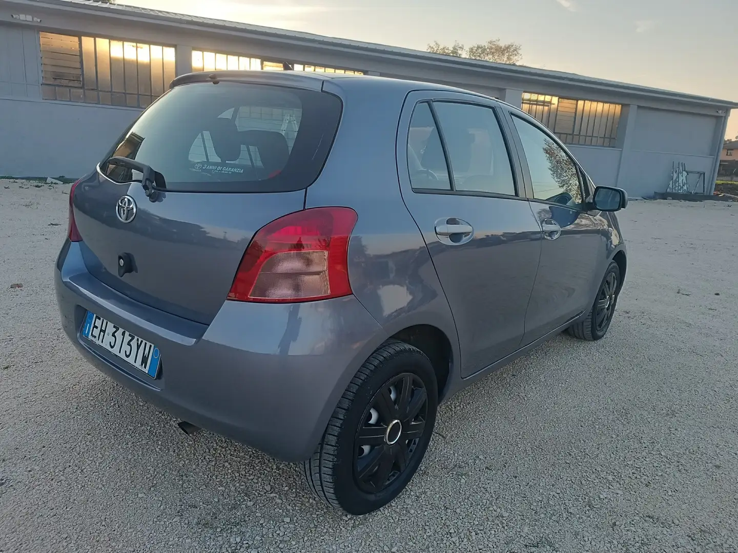 Toyota Yaris 1.3 benzina frizione nuova - 1
