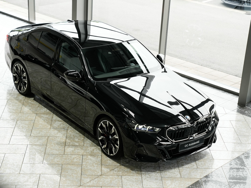 BMW 540 540xd M SPORT PRO Belüftung 21LM B&W 360K Panor — photo 8