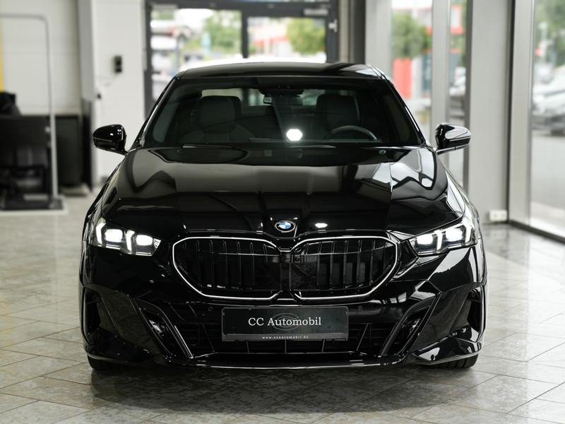 BMW 540 540xd M SPORT PRO Belüftung 21LM B&W 360K Panor — photo 6