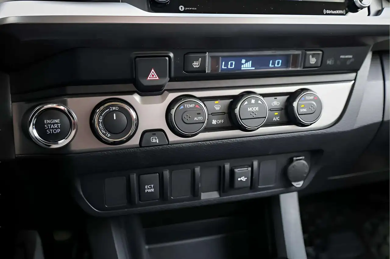 Toyota Tacoma снимка Toyota Tacoma