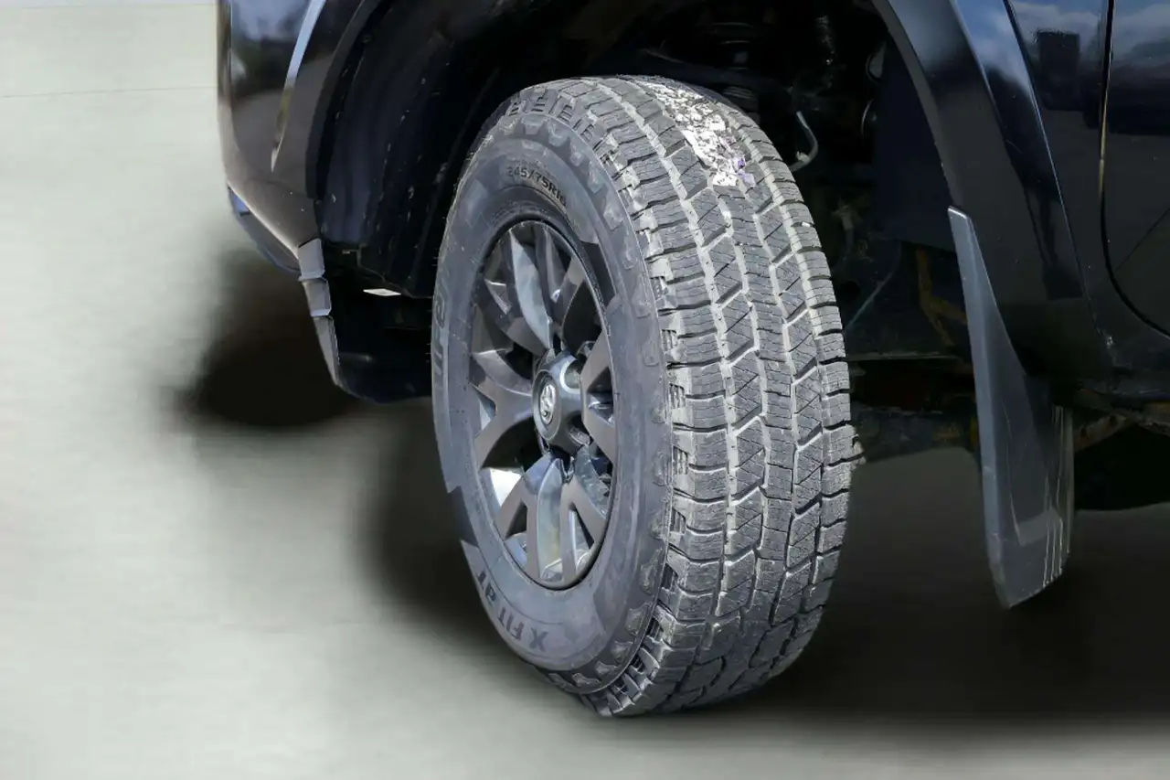 Toyota Tacoma снимка Toyota Tacoma