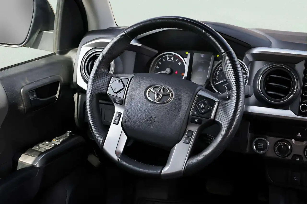 Toyota Tacoma снимка Toyota Tacoma