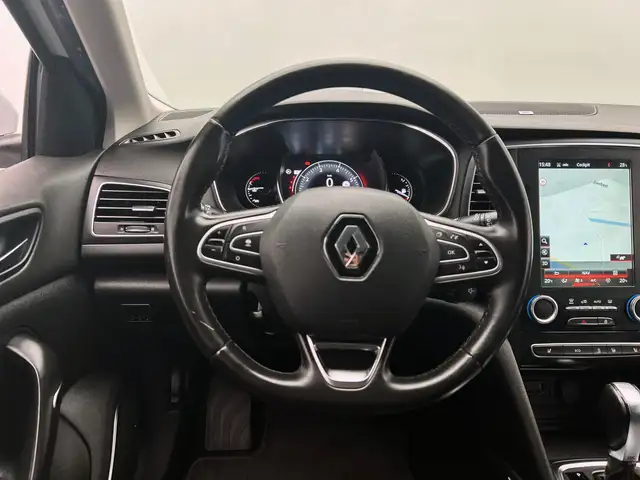 Renault Megane view 30