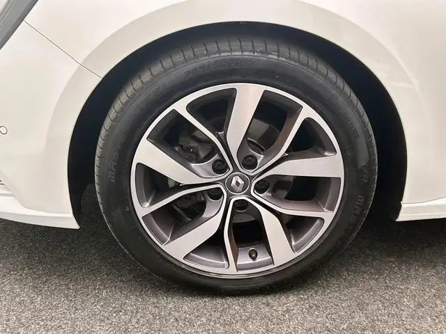 Renault Megane view 22