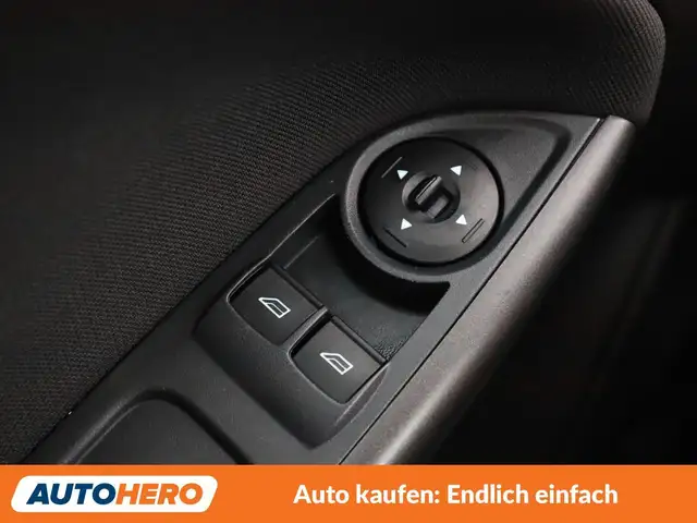 Ford Focus view 25