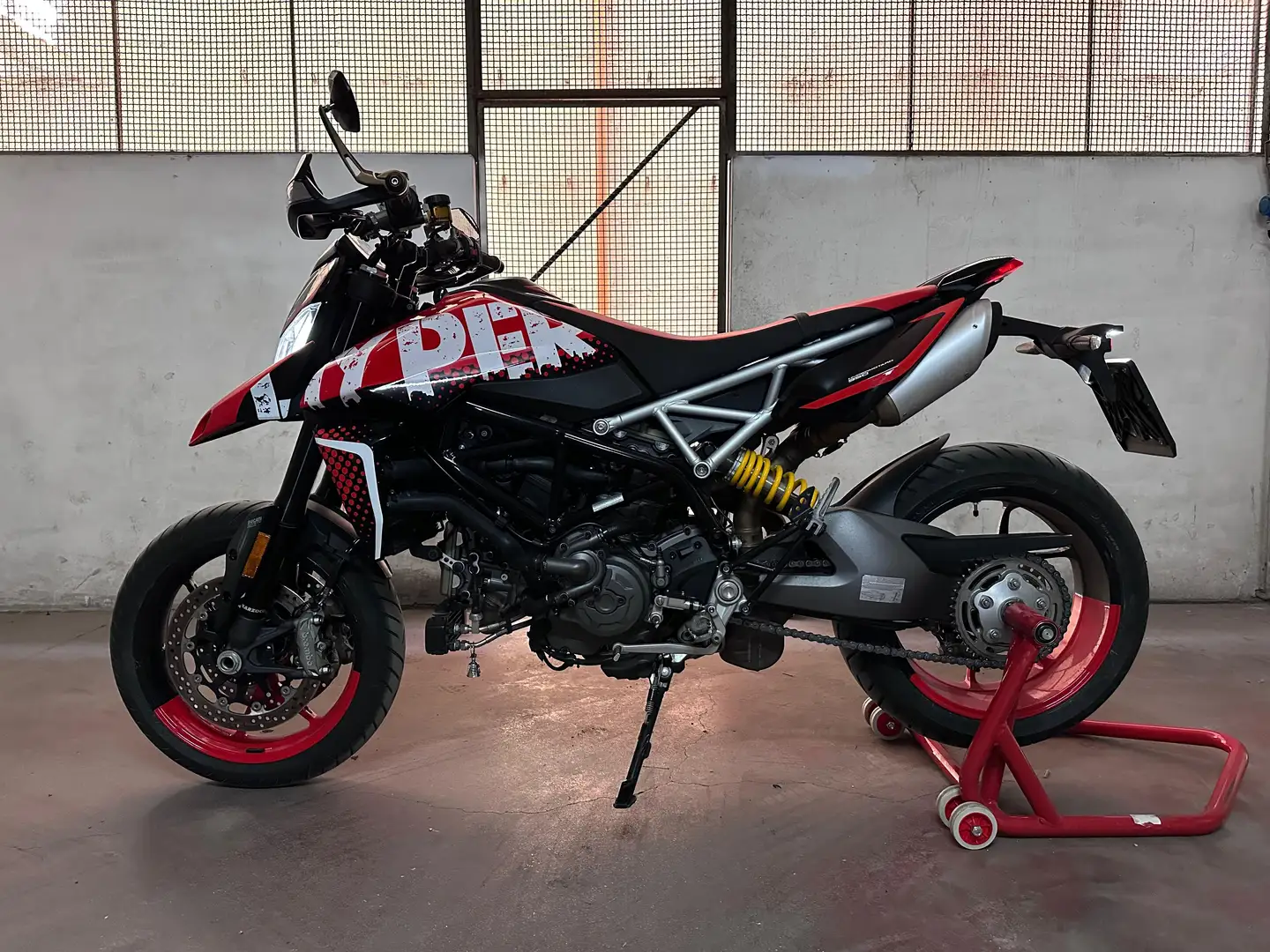 Ducati Hypermotard 950 35kw rve Roşu - 1