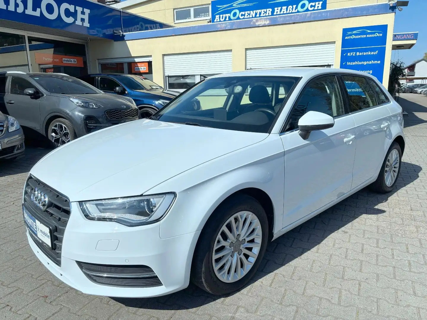 Audi A3 Sportback ambiente*Auto*TLeder*Navi*Xenon*ACC Weiß - 1