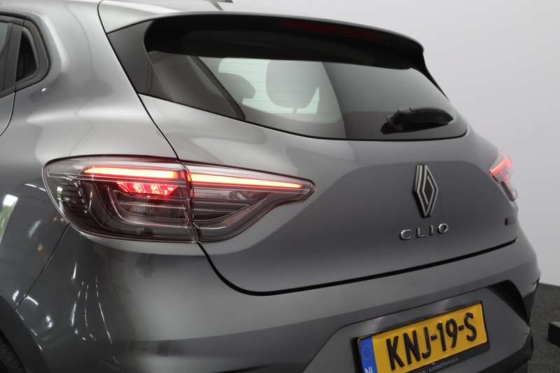 Renault Clio 1.6 E-Tech 143 PK Automaat Full Hybrid 145 evoluti — photo 20