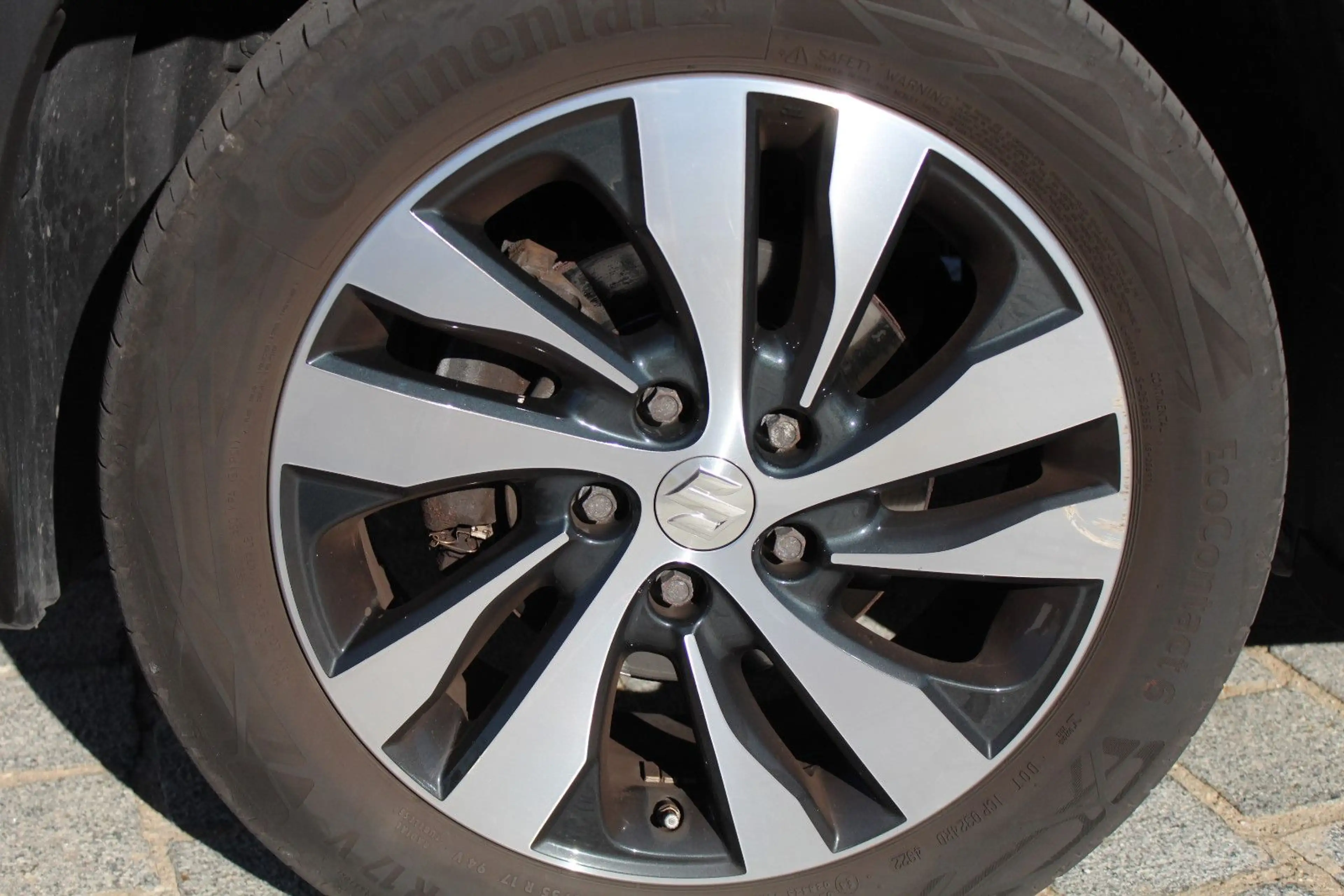 Suzuki SX4 S-Cross 4x4 Hybrid Boosterjet Comfort + — photo 15