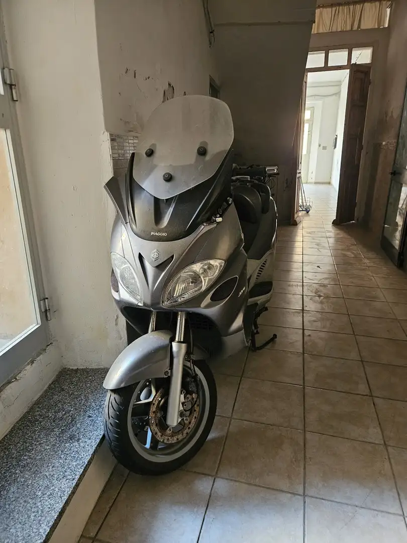Piaggio X 9 Šedá - 1