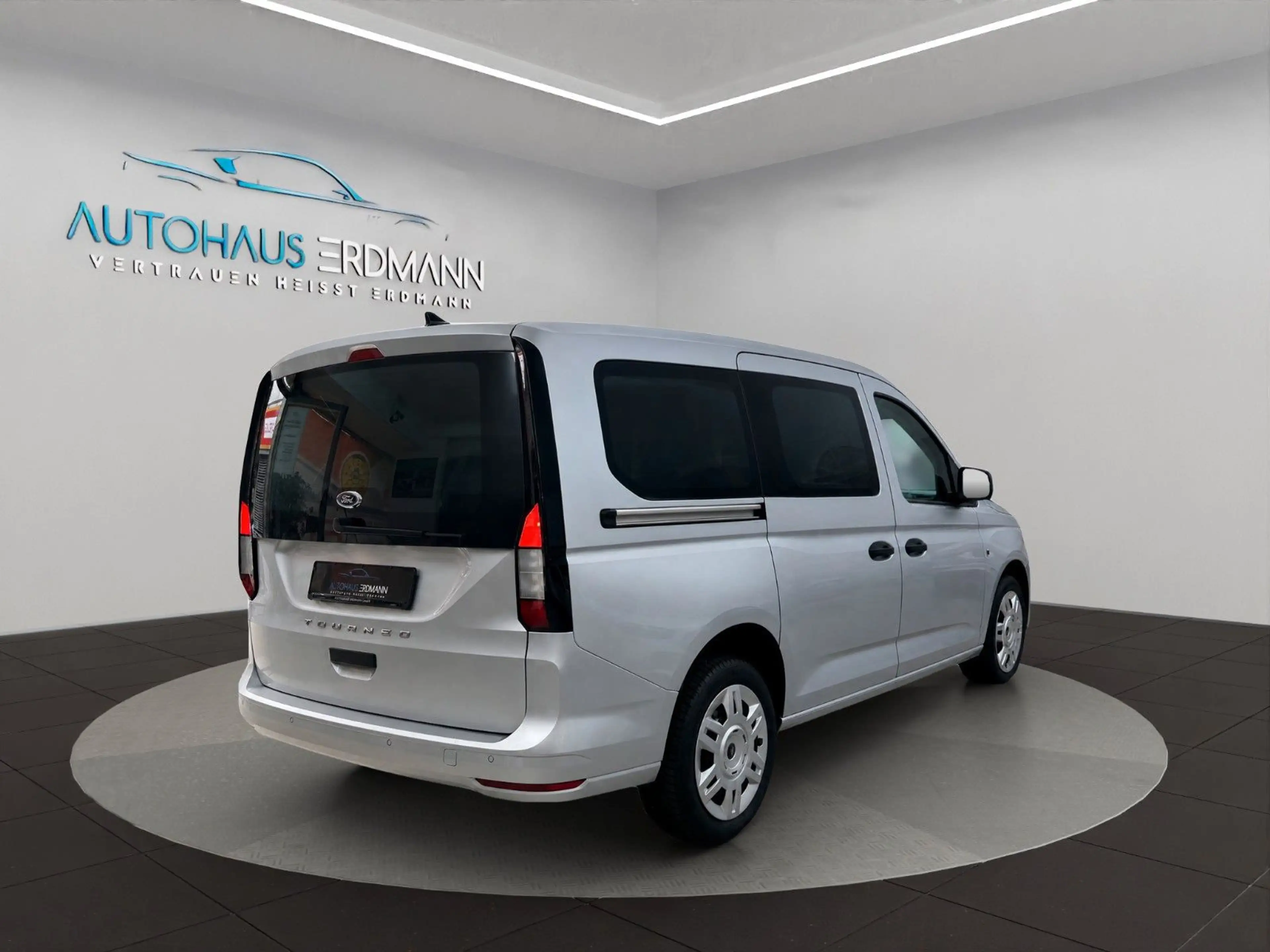 Ford Grand Tourneo Connect 1,5 EB*Autom*PDC*Apps* — photo 5