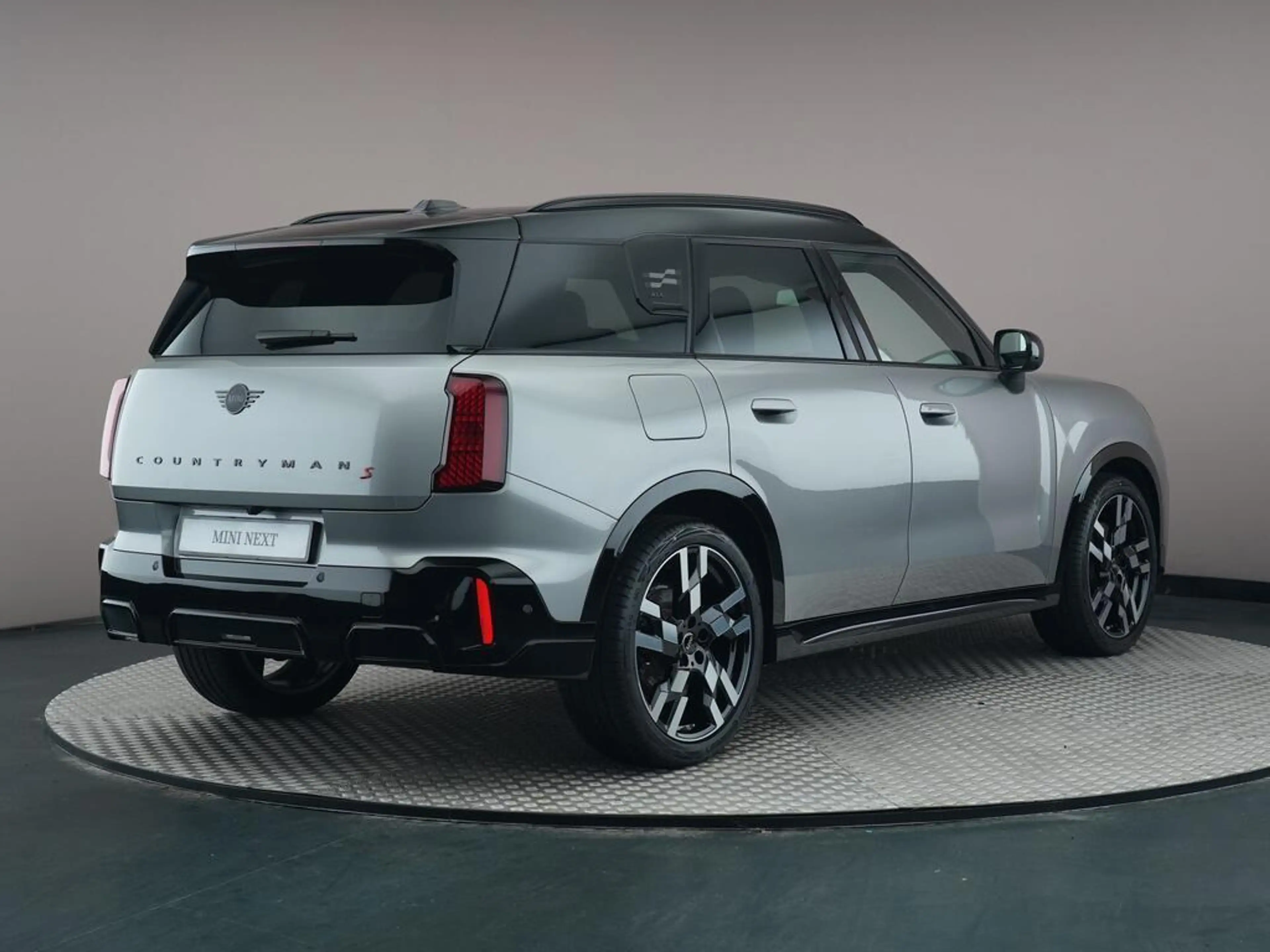 MINI Cooper Countryman 2.0 S ALL4 John Works L — photo 11