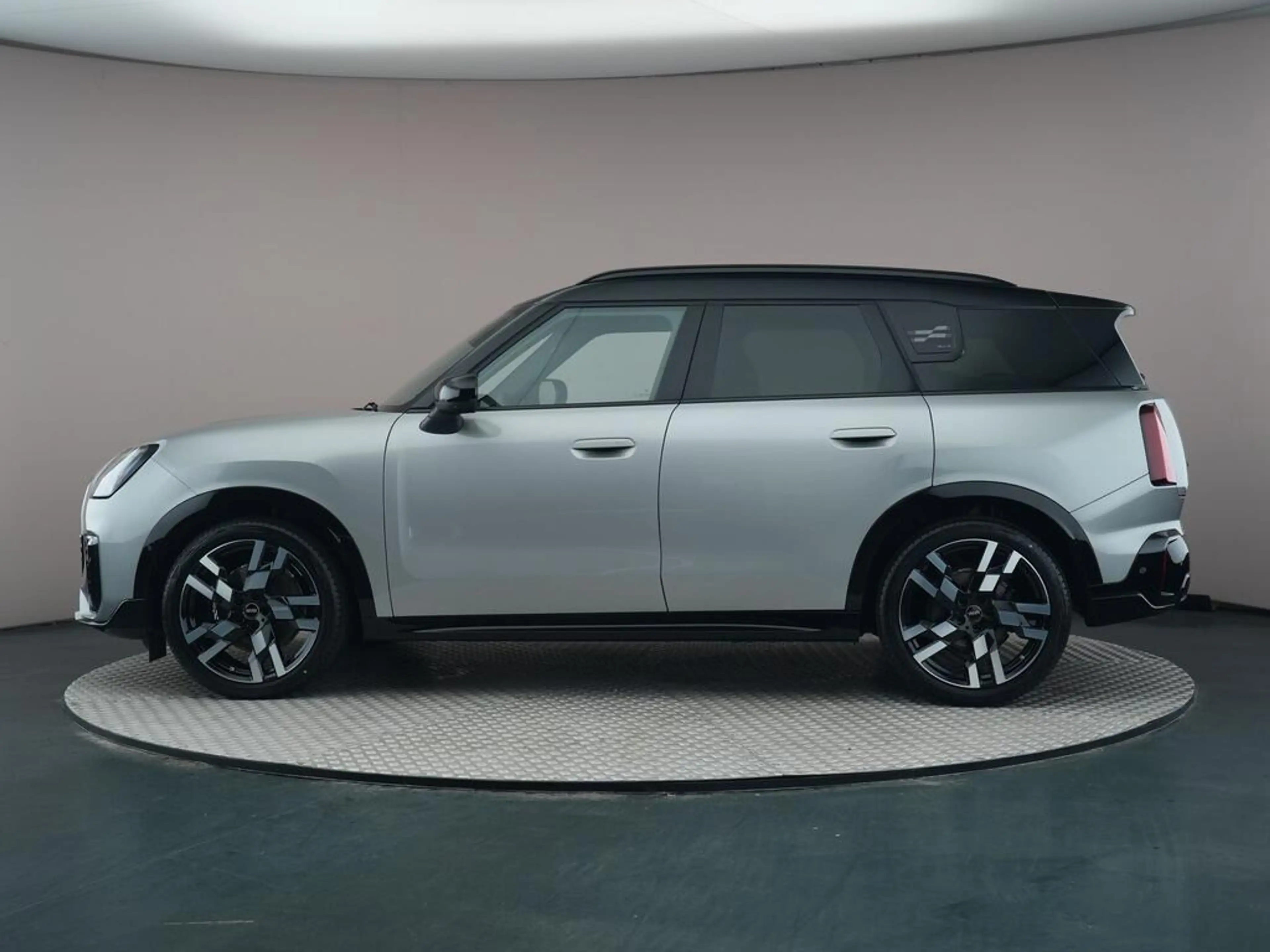MINI Cooper Countryman 2.0 S ALL4 John Works L — photo 8