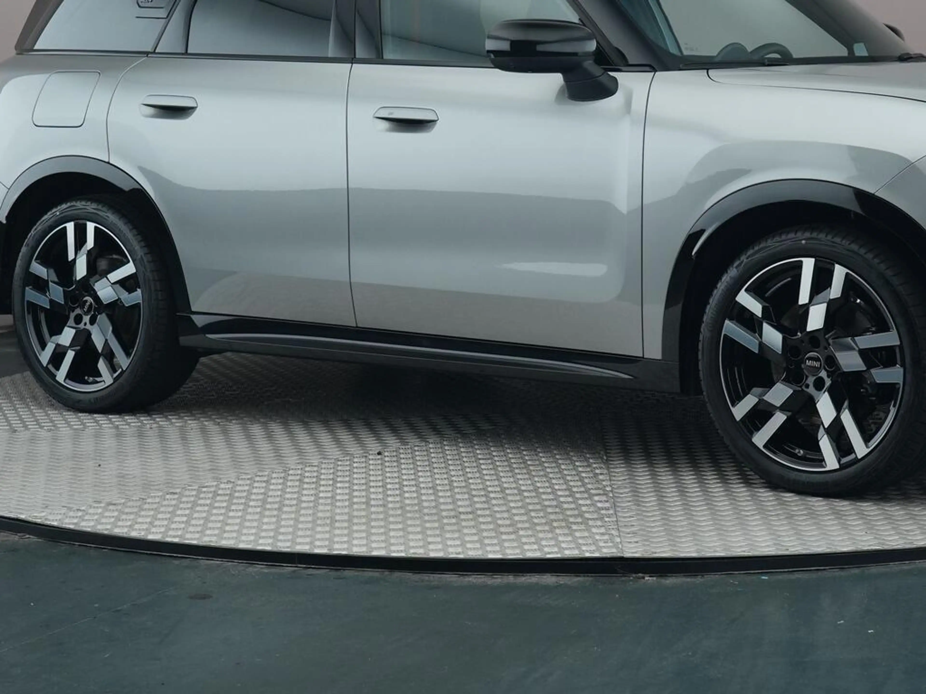 MINI Cooper Countryman 2.0 S ALL4 John Works L — photo 20