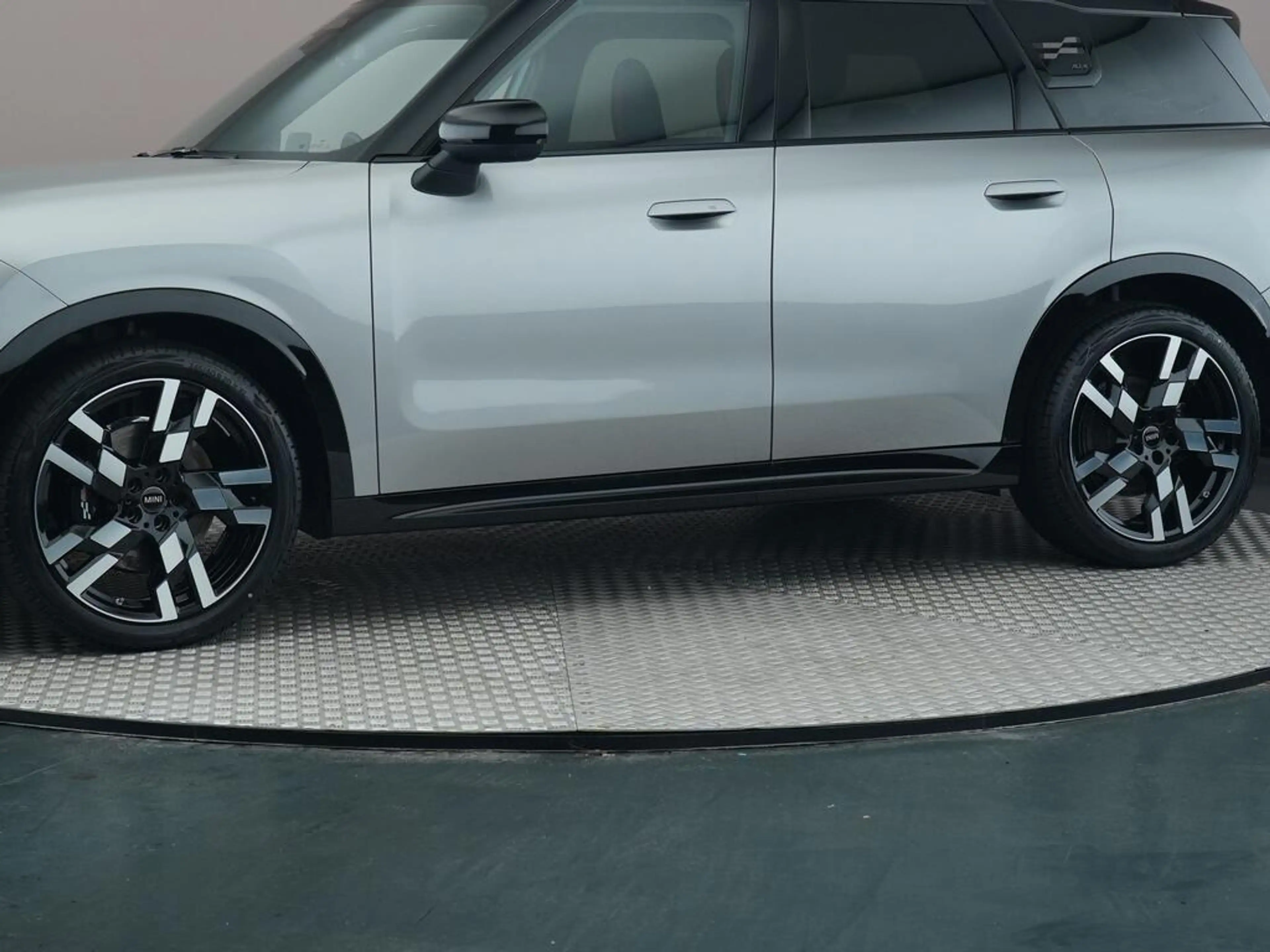 MINI Cooper Countryman 2.0 S ALL4 John Works L — photo 23
