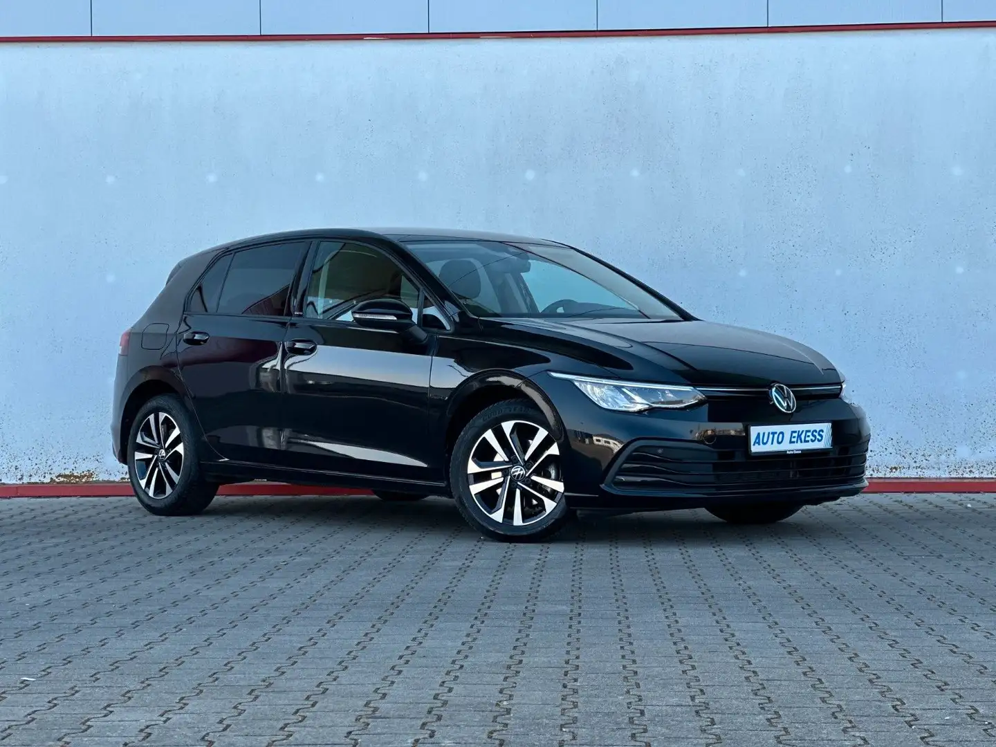 Volkswagen Golf VIII Lim. United 1.5 TSI ACC*DAB+*LED* Noir - 1