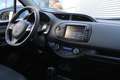 Toyota Yaris 1.5 Hybrid Dynamic | Trekhaak | Incl. Winterset | Rouge - thumbnail 6
