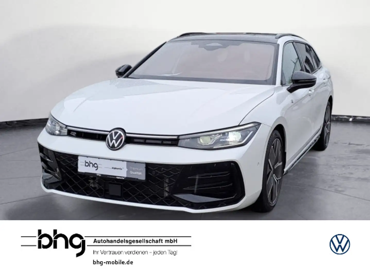 Volkswagen Passat Variant 2.0 TDI SCR 4Motion DSG R-Line Weiß - 1