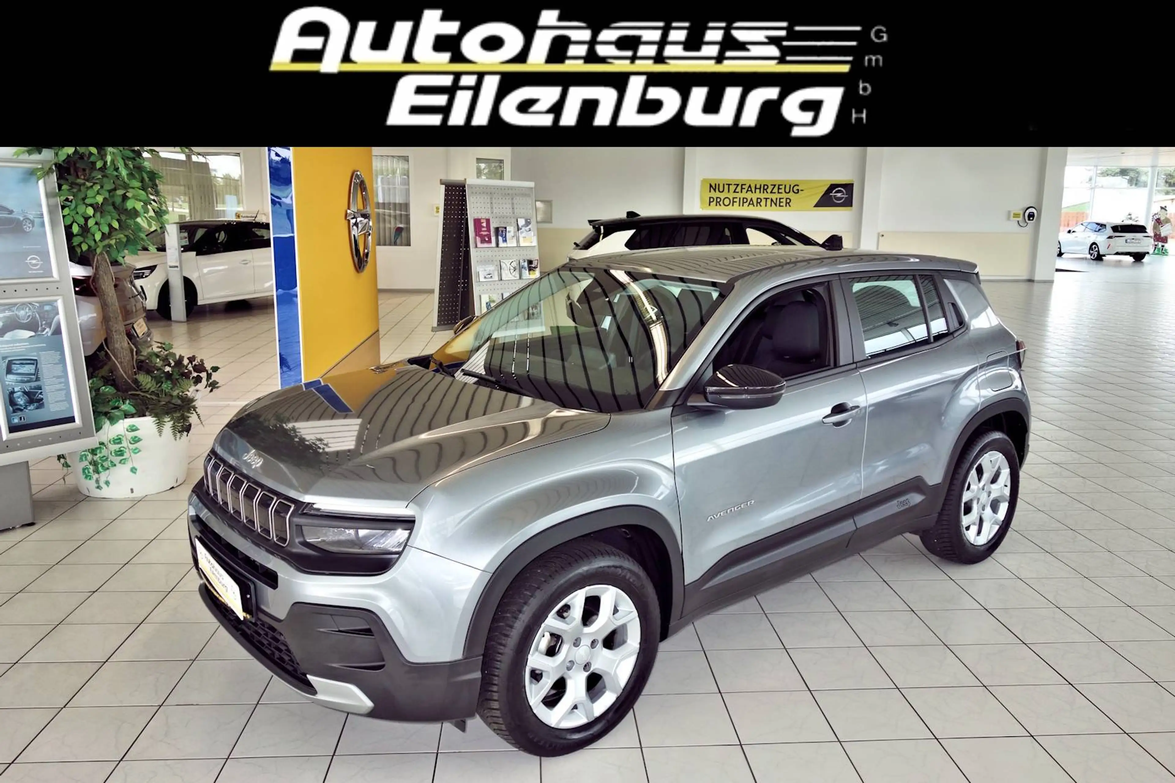 Jeep Avenger Altitude 1.2 LED,Navi,Rückfahrkamera,elek.Heckklappe