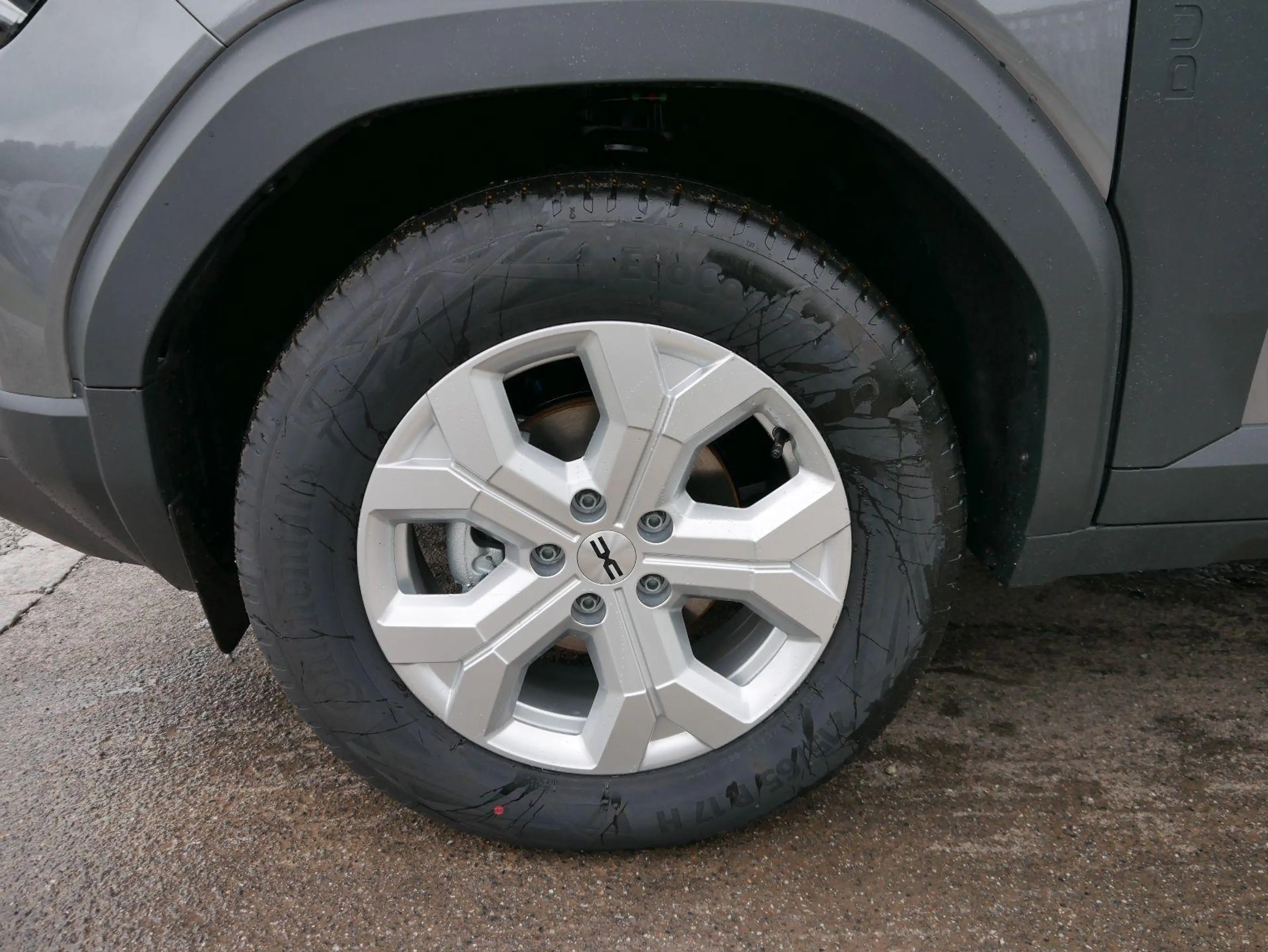 Dacia Duster Expression 3 TCe 4x2*NAVI-ÜBER-SMARTLINK*AHK*PD... — photo 4