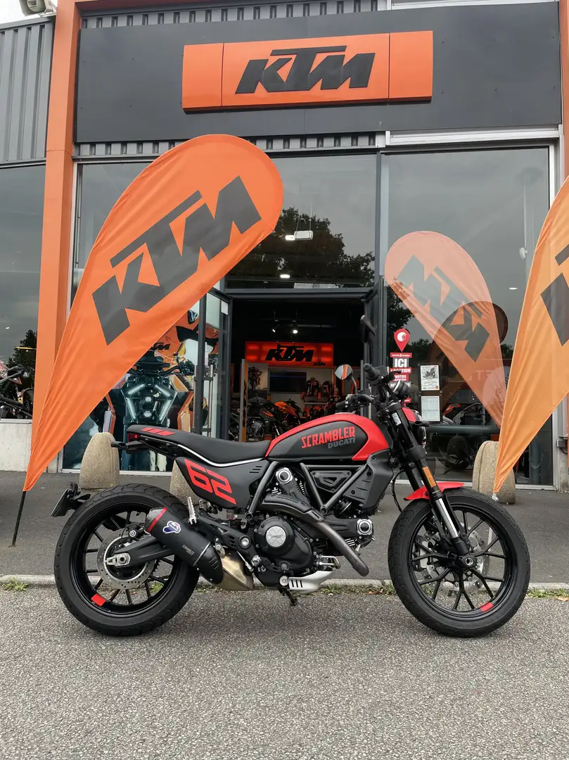 Ducati Scrambler - 1
