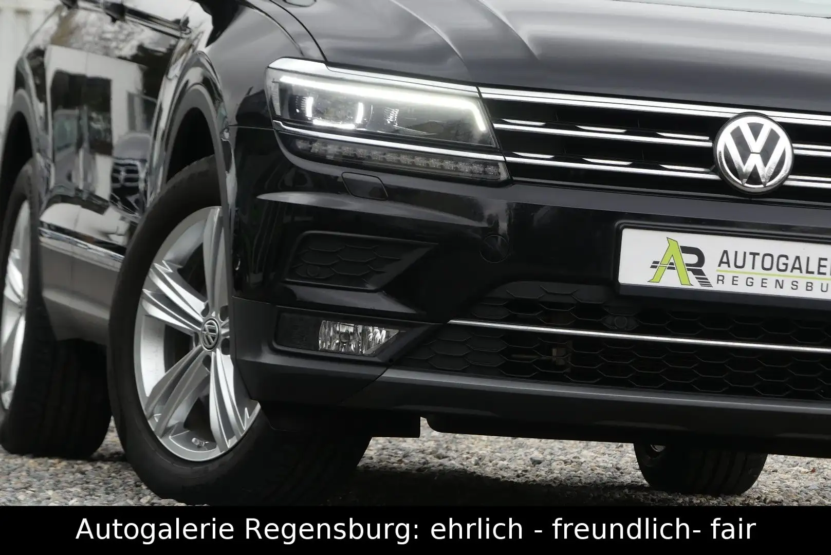 Volkswagen Tiguan Highline 4Motion *PANO*KAMERA*HEAD UP*VC* Schwarz - 1
