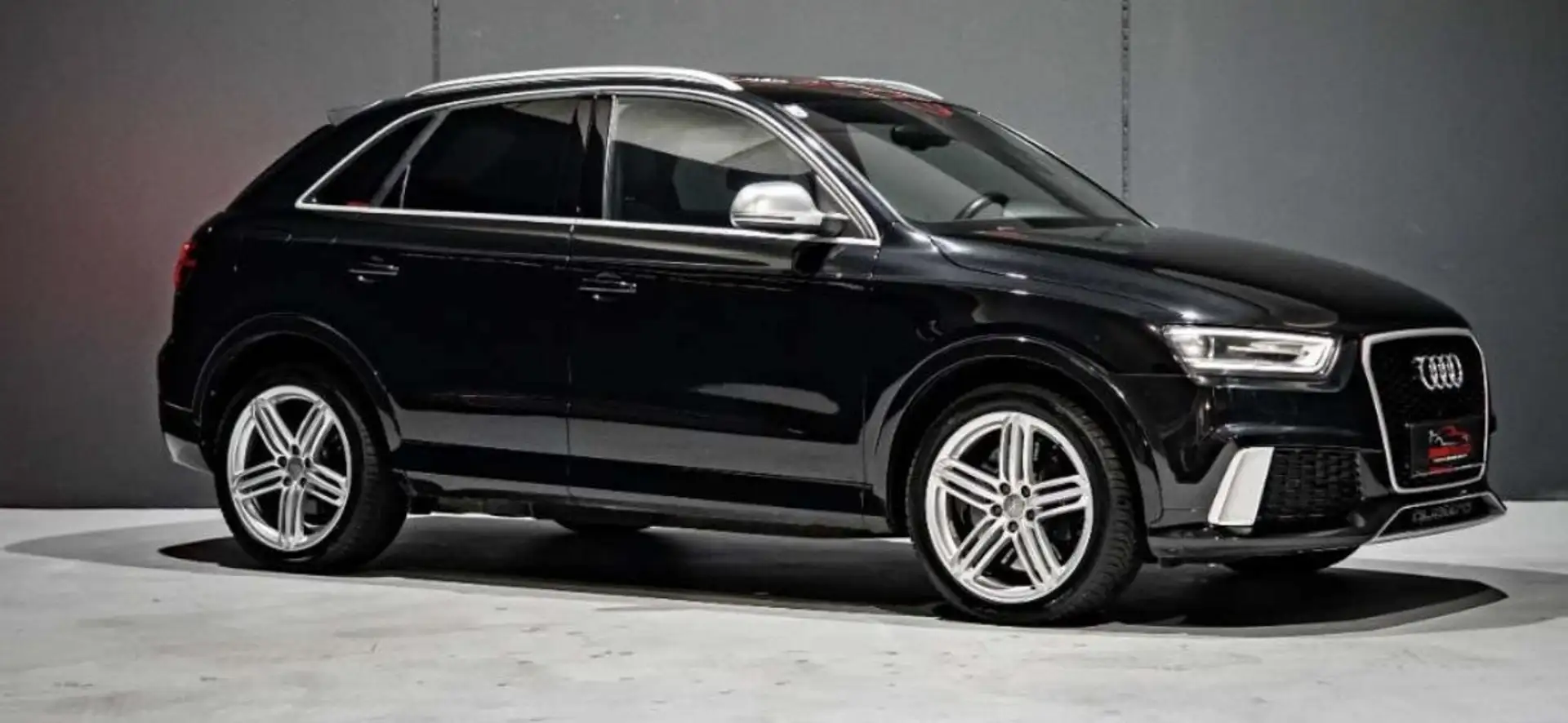 Audi RS Q3 RSQ3 2,5 TFSI quattro S-tronic Schwarz - 1