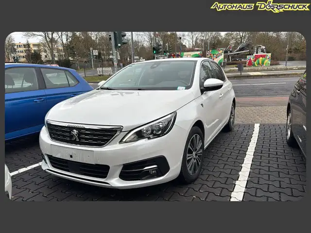 Peugeot 308 Roadtrip NAVI. KAMERA. ACC. AUT