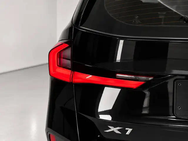 BMW X1 view 6