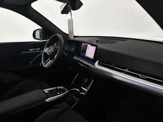 BMW X1 view 13
