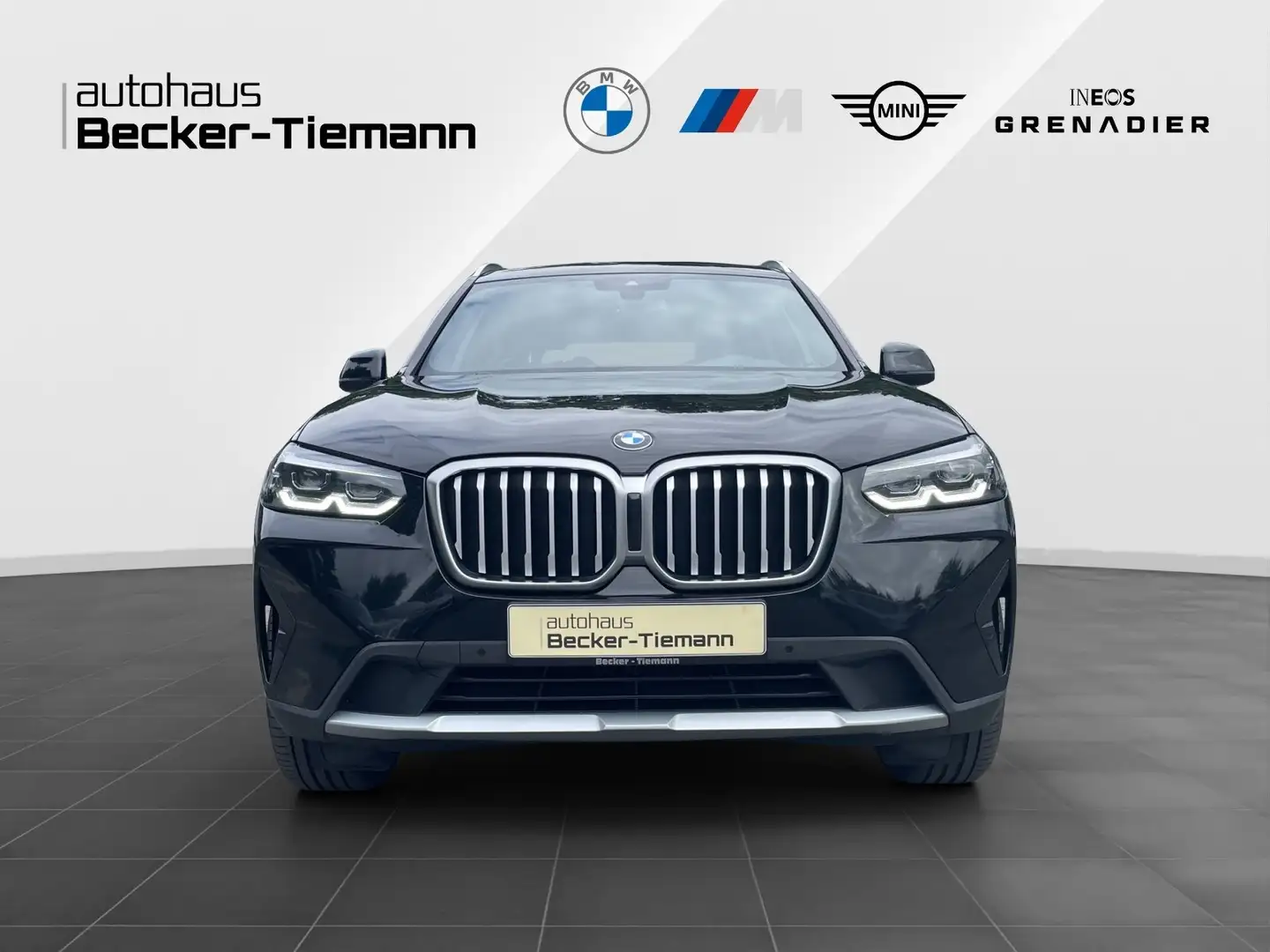 BMW X3 xDrive30d LC Prof./ ParkAss/ HiFi-Sound/ Sportsz. Zwart - 2