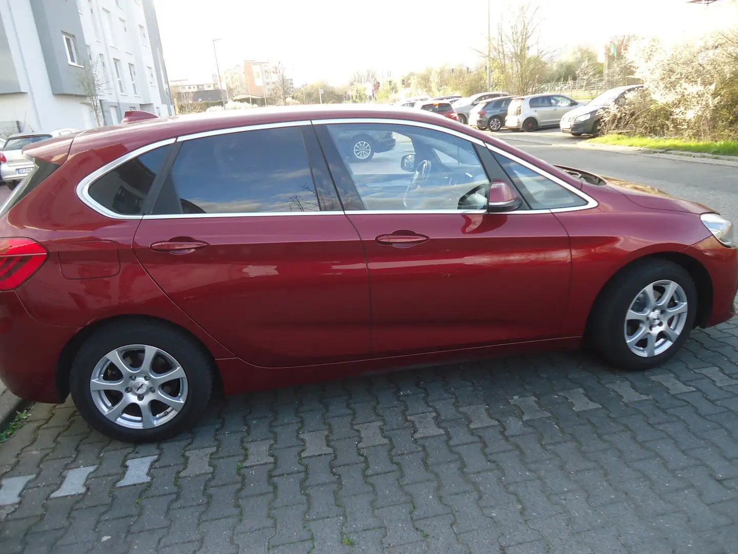 BMW 218 218i+Active+Tourer+Luxury+Line Rot - 1