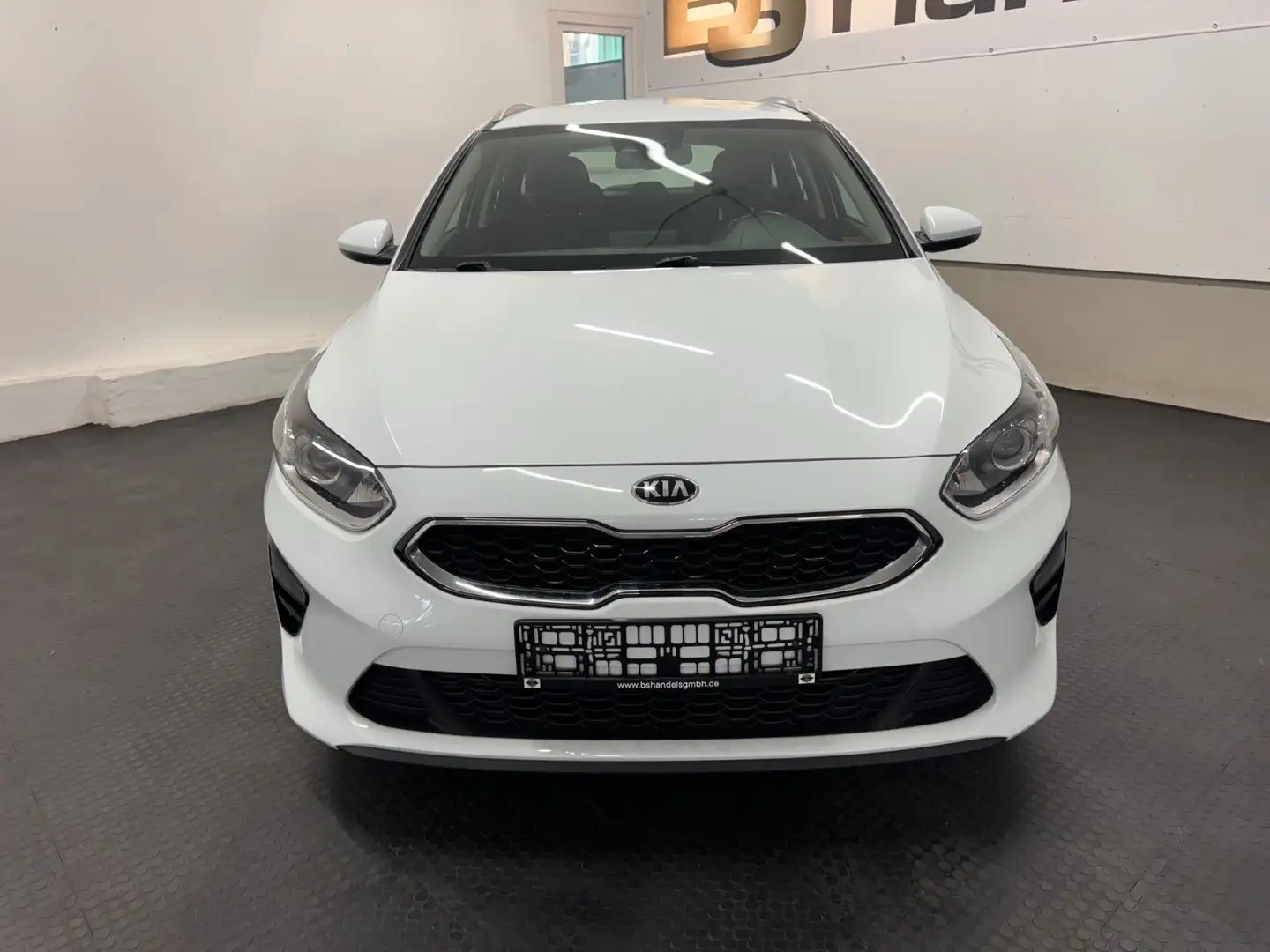Kia Ceed SW / cee'd SW 1.4 TGDI*NAVI*KAMERA*SHZ* Blanco - 2