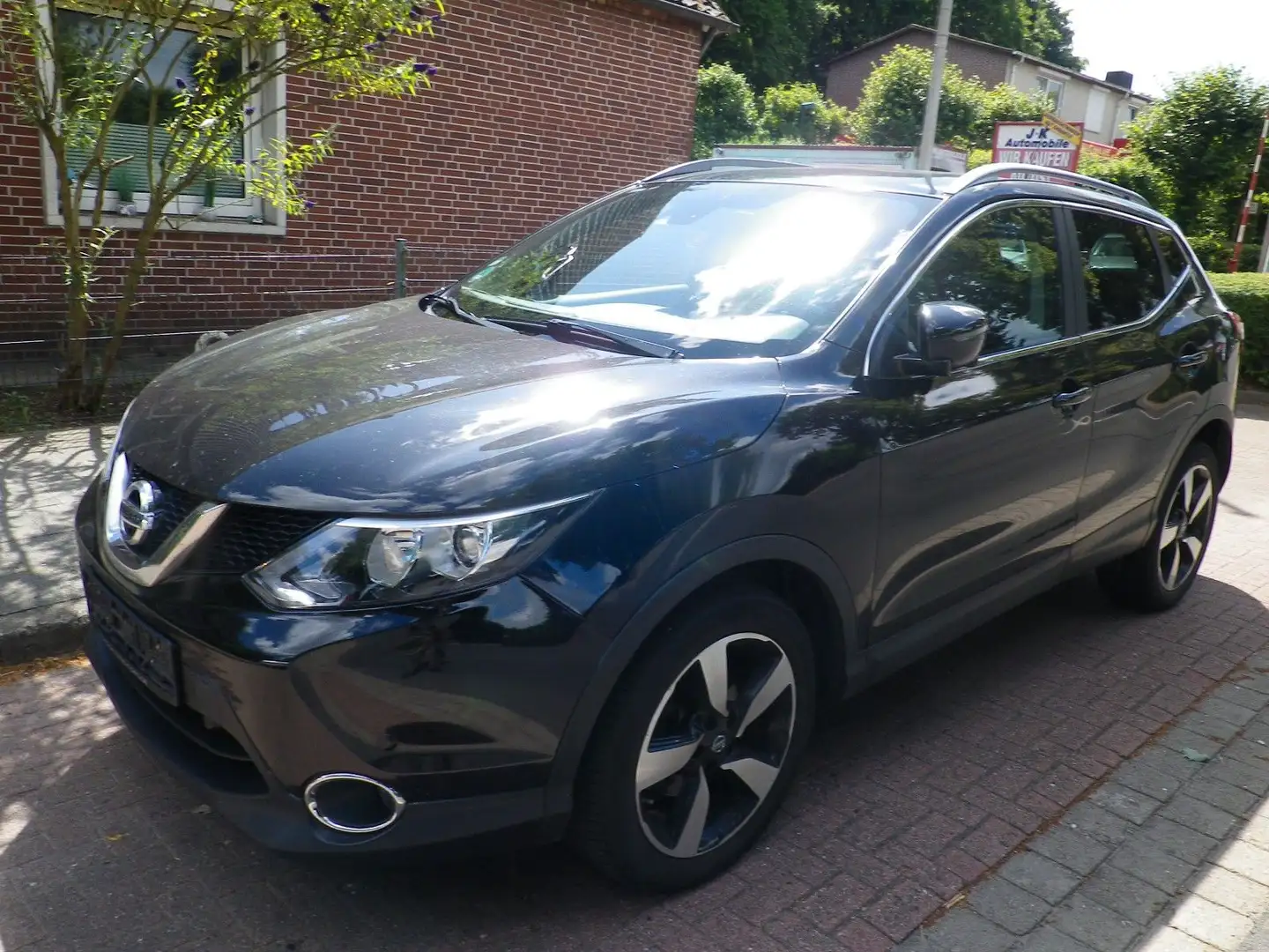Nissan Qashqai N-Connecta Zwart - 2