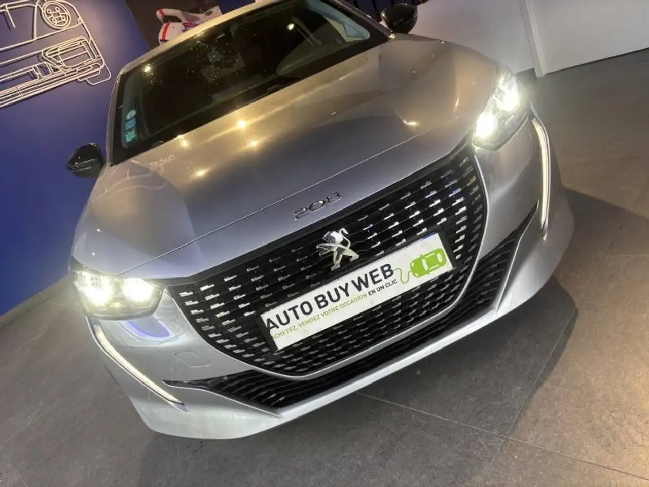 Peugeot 208 208 Elektro — photo 31