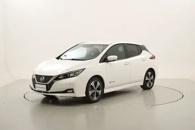 2020 Nissan Leaf in White for sale