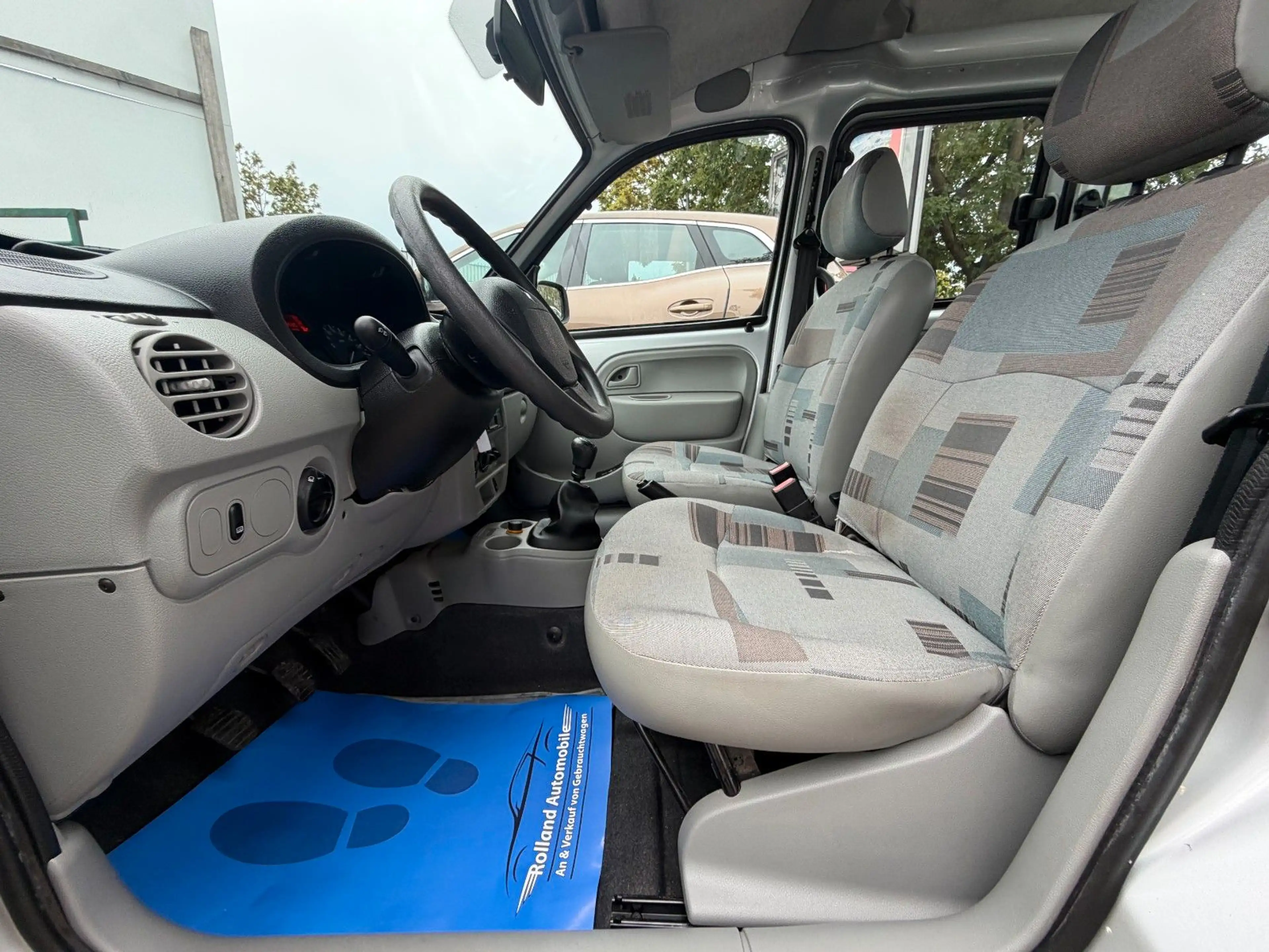 Renault Kangoo Campus*1.HD*Klima*48.TKM*E-Paket*TÜV NEU — photo 10