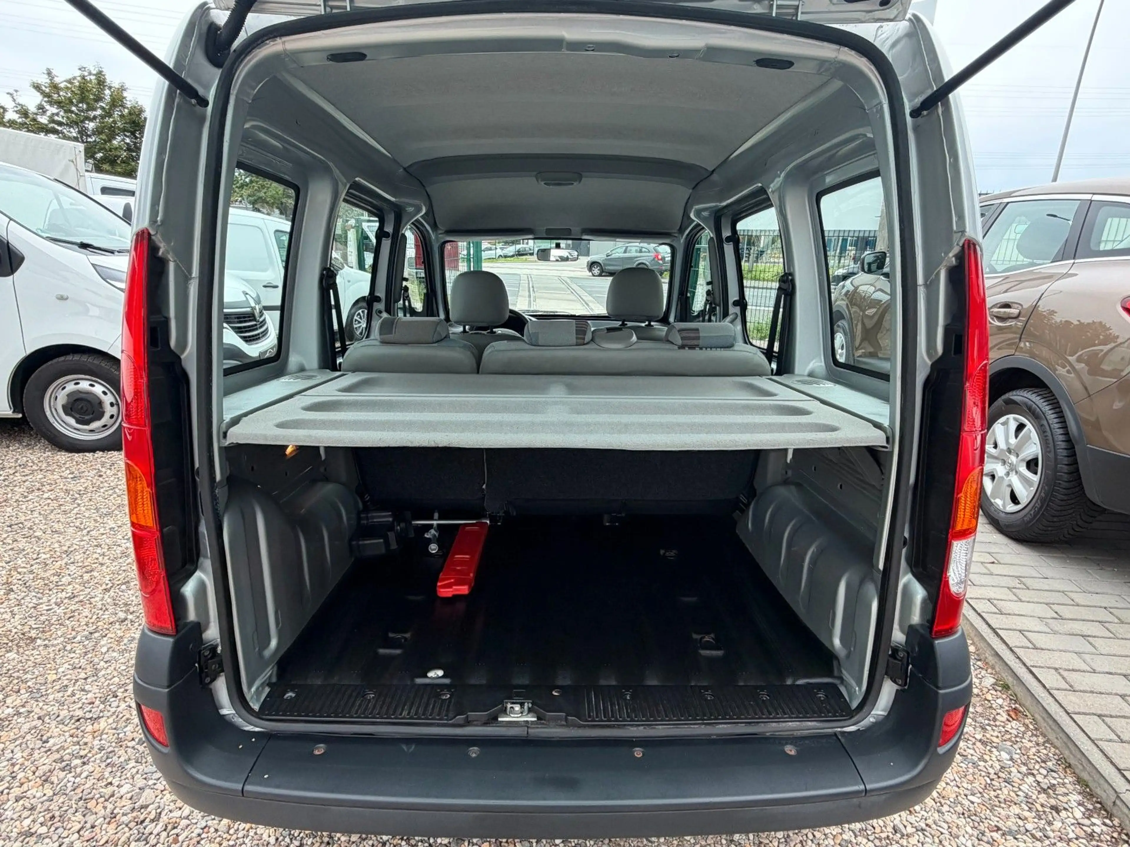 Renault Kangoo Campus*1.HD*Klima*48.TKM*E-Paket*TÜV NEU — photo 9