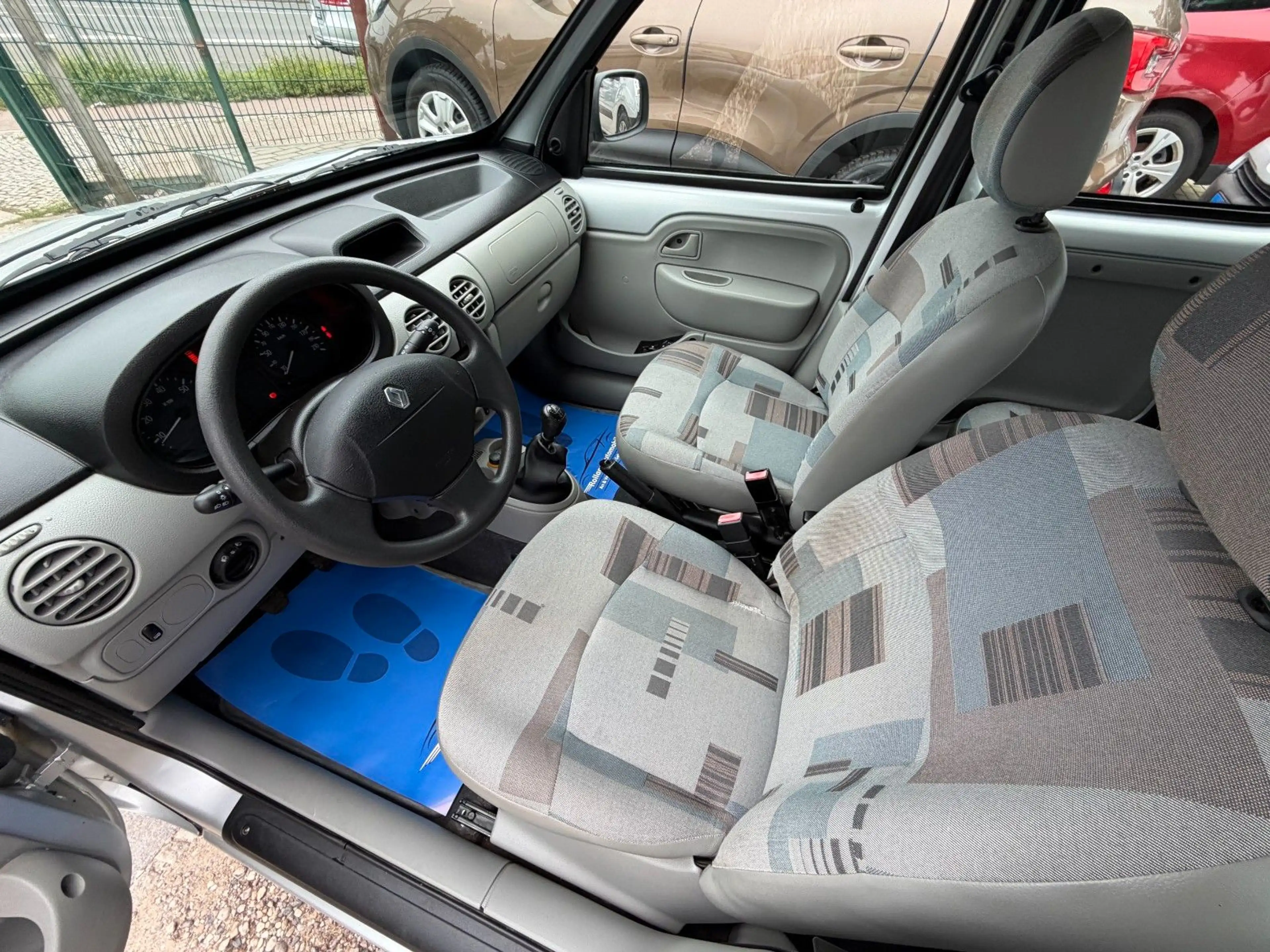 Renault Kangoo Campus*1.HD*Klima*48.TKM*E-Paket*TÜV NEU — photo 14