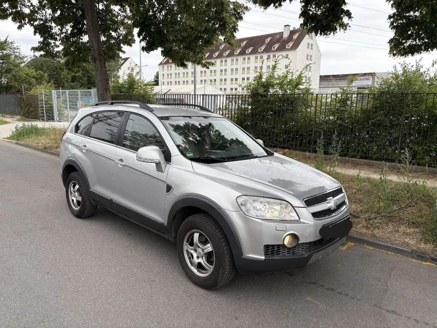 Chevrolet Captiva 2.0 D LT 4WD Серебристый - 2