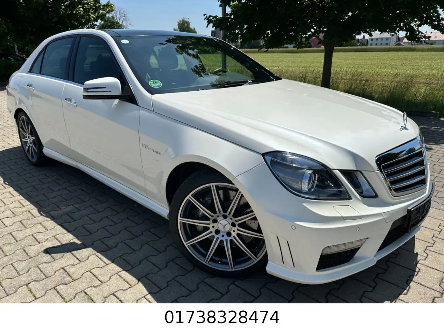 Mercedes-Benz E 63 AMG W212 Lim. Drivers Package, Neuwertig! Weiß - 1