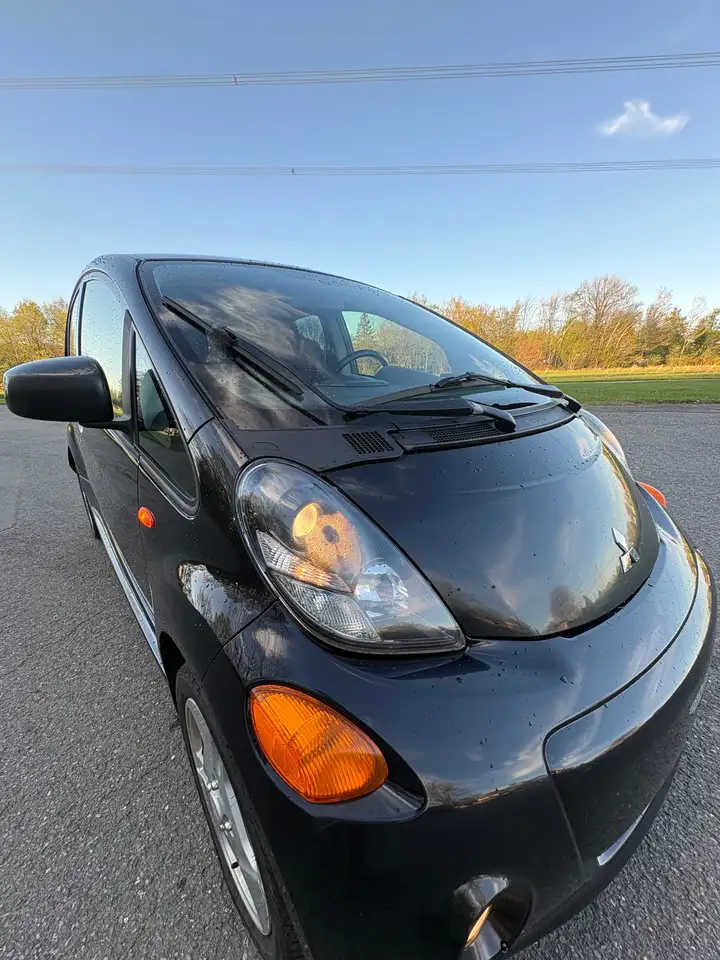 Mitsubishi I-MiEV снимка Mitsubishi I-MiEV