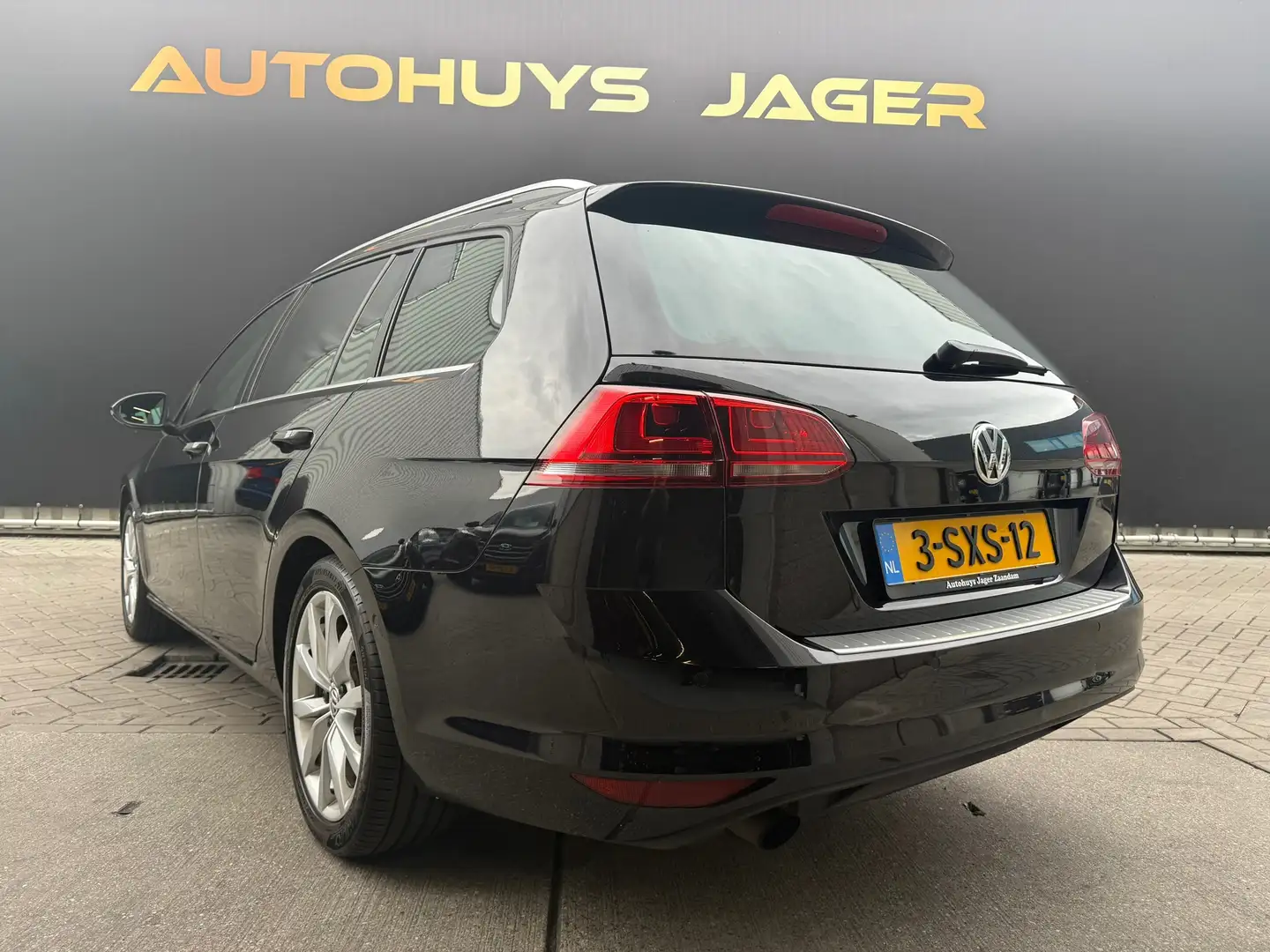 Volkswagen Golf Variant 1.2 TSI Highline|Automaat|Sensoren|NL Noir - 2