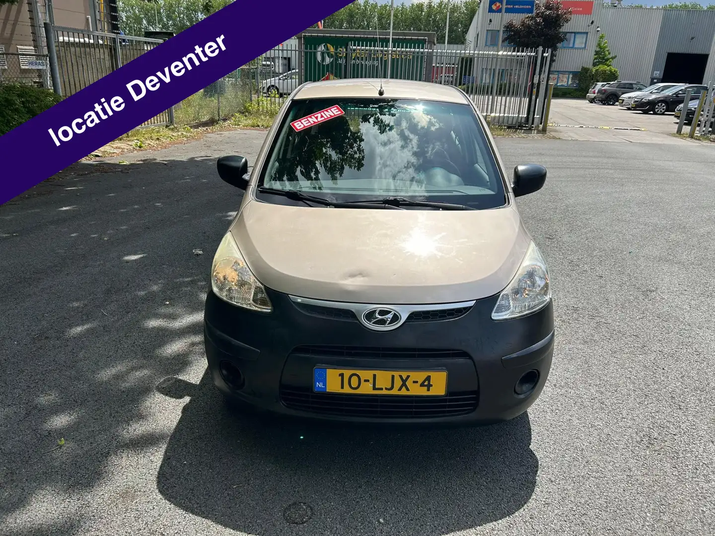 Hyundai i10 1.1 Pure NETTE AUTO RIJDT EN SCHAKELT GOED Beige - 2