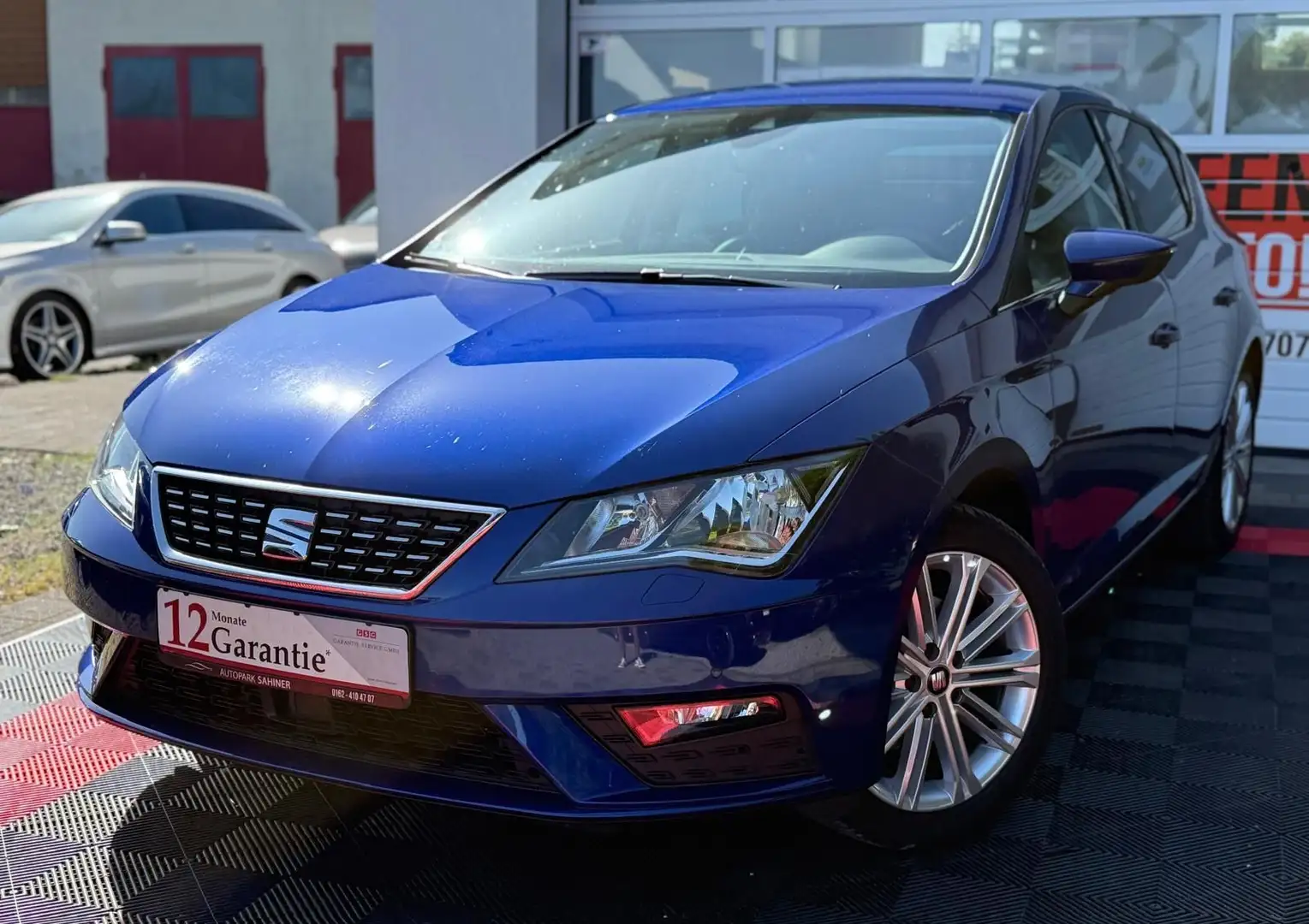 SEAT Leon Xcellence Bleu - 1